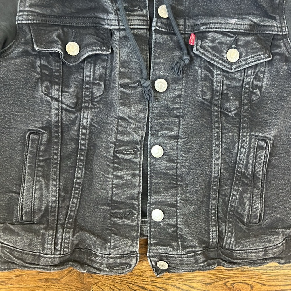Levi's Black Jean Jacket with Hood - Picture 4 of 5